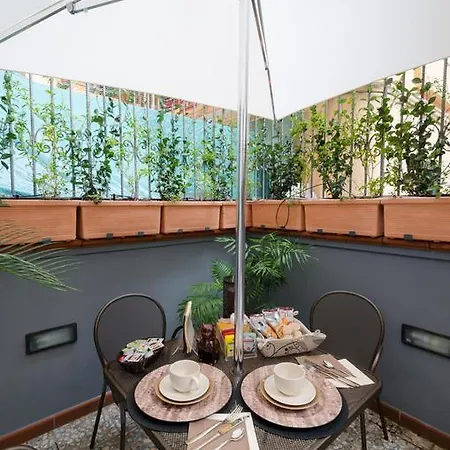 Bed & Breakfast Civico Cinque 3*
