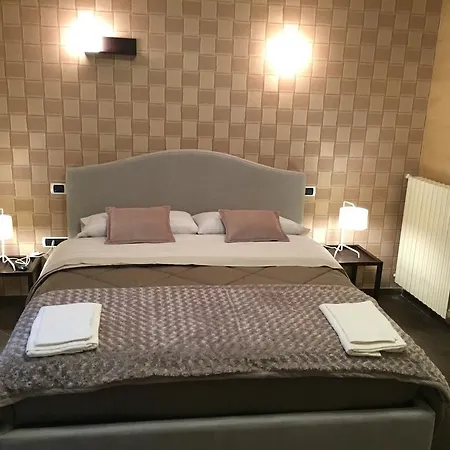 Bed and Breakfast Civico Cinque 3*