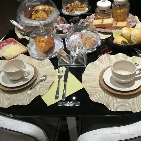 席维克新克住宿加早餐旅馆 萨莱诺